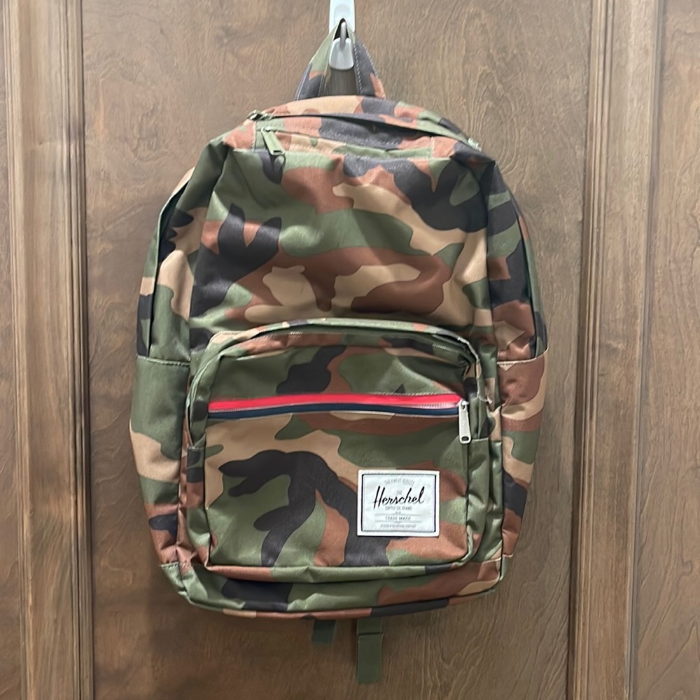Herschel supply company camouflage backpack